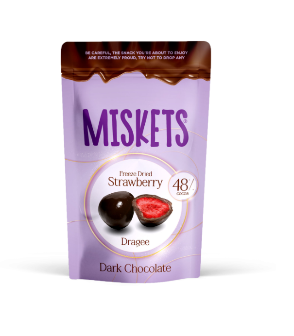 Freeze-dried strawberry with chocolate