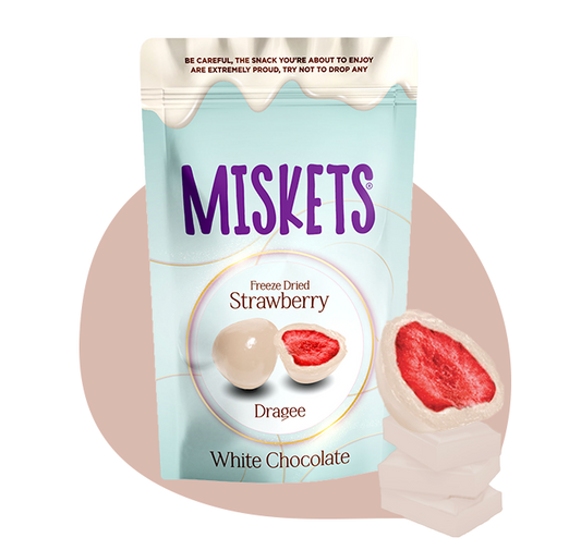 Freeze-dried strawberry with chocolate