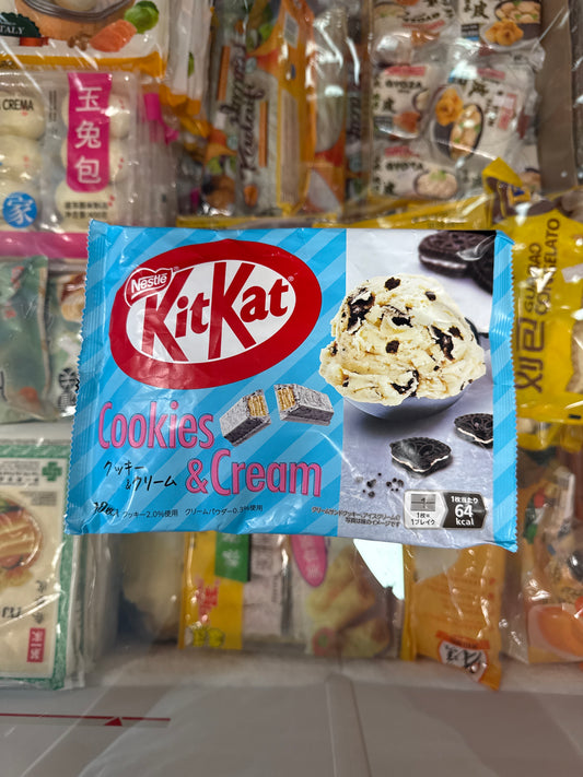 KitKat Cookies & Cream